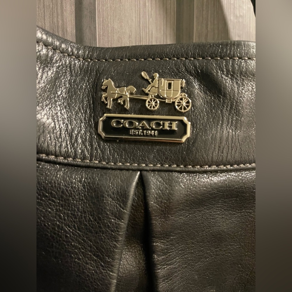 Coach leather Madison hippie purse hand bag